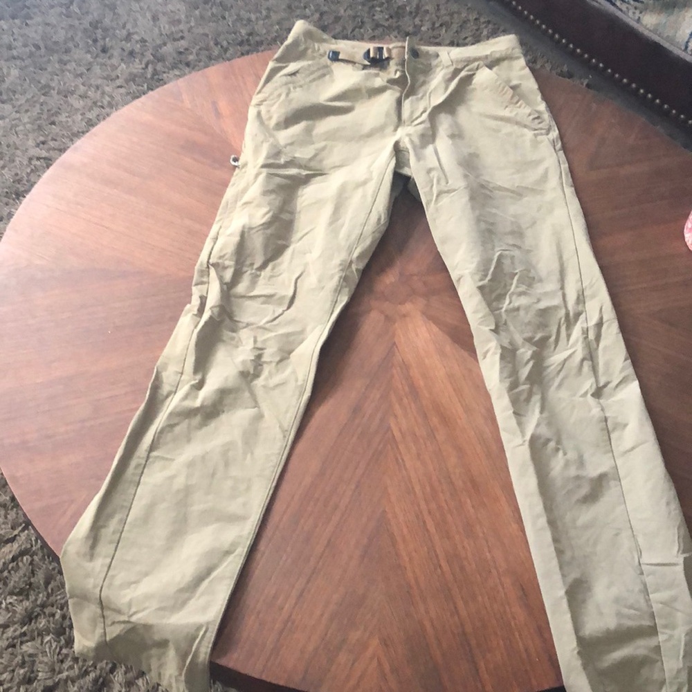 EUC Patagonia Stonycroft Nylon Pants
